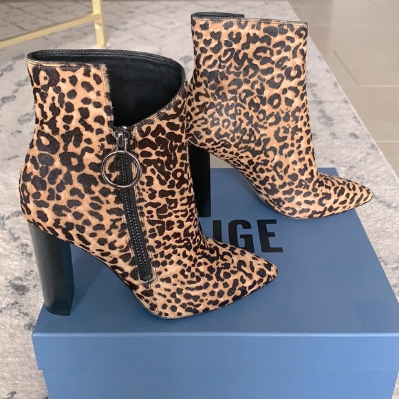 NWOT PAIGE Leopard Heeled Booties - Picture 4 of 6